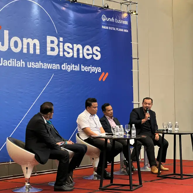 Web Impian speaking on a Unifi Business panel